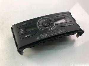 Toyota 55900-02300 / 5590002300 AURIS (_E15_) 2012 Contrôle automatique de la climatisation