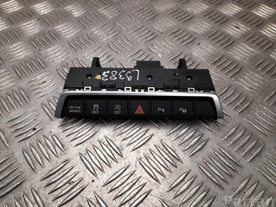 Audi 8Y0 925 301 AP / 8Y0925301AP A3 sedan (8YS) 2020 Commutateur multiple - Image 1