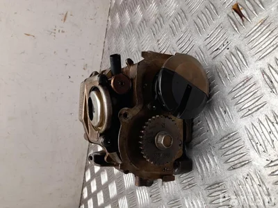 Opel 12637360 ASTRA K 2016 Pompe à huile - Image 1