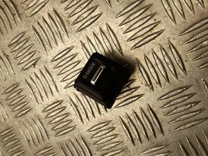 Nissan 664 JUKE (F16) 2022 Commutateur/ Bouton