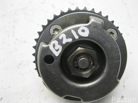 BMW 7583818. 7598215. 7583820 / 758381875982157583820 3 (F30, F80) 2013 Sprocket camshaft