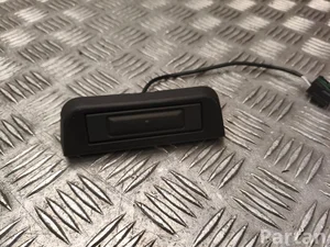 Kia 81820EV000 EV4 (CT) 2026 Boot lid/tailgate button