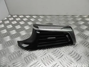 BMW 9330858 5 (G30) 2018 Évent