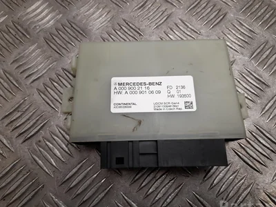 Mercedes-Benz A 000 900 21 16, A 000 901 06 09 / A0009002116, A0009010609 C-Class estate (S206) 2022 unité de contrôle - Image 1