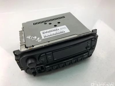 Chrysler P05091979AF PT CRUISER (PT_) 2005 Radio / lecteur CD - Image 1