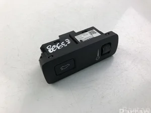 Volvo P31443873 XC60 II (246) 2019 Bouton du coffre à bagages