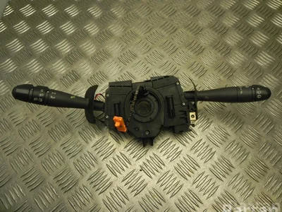 Renault 7700419915 CLIO II (BB0/1/2_, CB0/1/2_) 2000 Multi-switch colonne de direction - Image 1