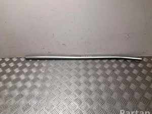 Hyundai SX2RRR1 Kona II 2024 Décoration de cadre de verre porte Right Rear