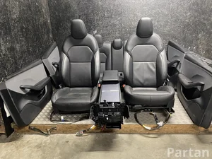 Tesla MODEL 3 2025 Set of seats Door panel Armrest
