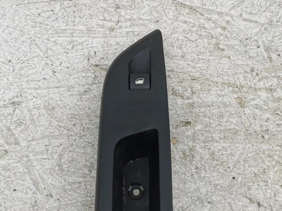 Opel 9830173480 Corsa F 2021 Bouton de lève-vitre - Image 1