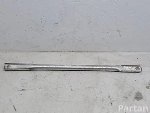 Mercedes-Benz A2056280724 KLASA C (W205) 2015 Inne części silnika