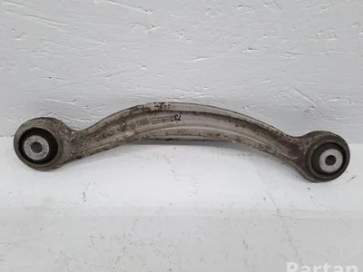 Mercedes-Benz C-CLASS (W205) 2016 Arrière levier de suspension incurvé - Image 1