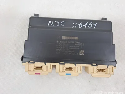 Mercedes-Benz A2059006502, A2059015502, A2059025700 C-CLASS (W205) 2015 Unité de commande pour siège - Image 1