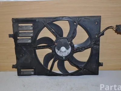 Škoda 5Q0121205AL ; 5Q0121207BH / 5Q0121205AL, 5Q0121207BH OCTAVIA III Combi (5E5) 2015 Chłodnica Wentylator chłodnicy - Zdjęcie 1