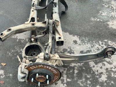 Hyundai 55410-G2100 / 55410G2100 IONIQ (AE) 2021 poutre d'essieu arrière - Image 1