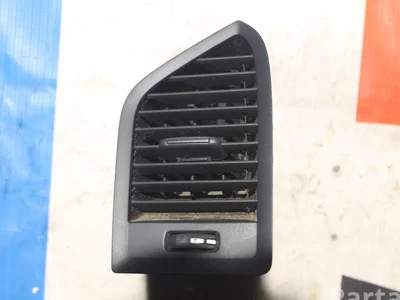 Volvo 1009818 XC60 2010 Ventilation arrière - Image 1