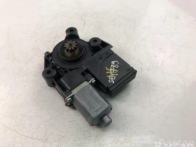 Renault 807300004R MEGANE III Coupe (DZ0/1_) 2009 Moteur de lève-vitre - Image 1