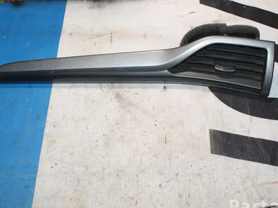 Ford USA DS73FO18B08E FUSION 2017 Garniture de panneau latéral - Image 1