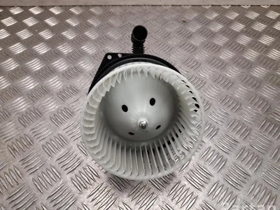 Maxus 2308130338 Deliver 9 2024 Ventilateur d'intérieur - Image 1