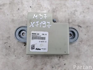 BMW 6935024 X3 (F25) 2011 Amplificateur d'antenne