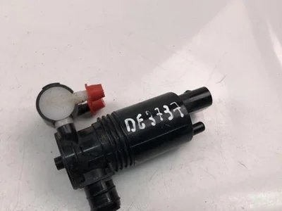 Volvo 1049619001 V40 Hatchback 2017 Pompe lave-glace - Image 1