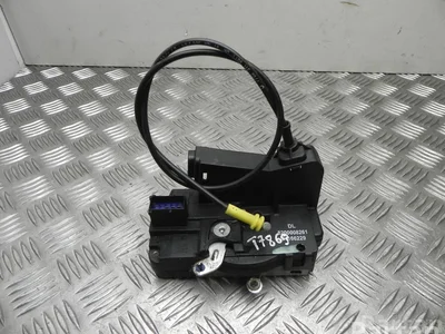 Opel 8200008261 VIVARO Box (F7) 2004 Serrure de porte - Image 1