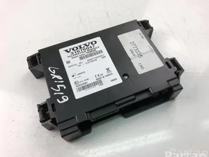 Volvo 31676047 V40 Hatchback 2016 Contrôle 