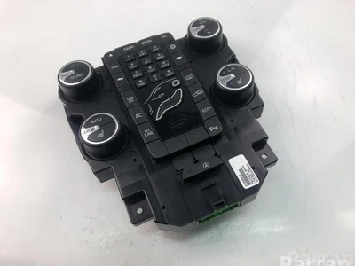 Volvo 31398642 V40 Hatchback 2015 Contrôle automatique de la climatisation - Image 1