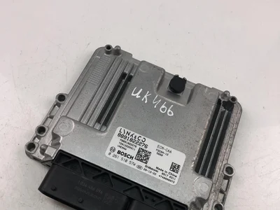 Volvo 0261S1057W; 8891822276 / 0261S1057W, 8891822276 XC40 2020 Unité de contrôle moteur - Image 1