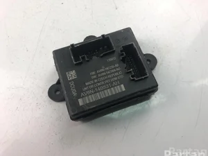 Ford AV6N-14B531-AH / AV6N14B531AH C-MAX (DM2) 2010 Unidad de control de puertas