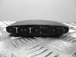 Mercedes-Benz A 000 525 42 00 / A0005254200 CLS (C218) 2012 Interrupteur de réglage du siège