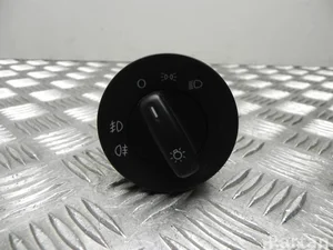 Škoda 1Z0 941 431 K / 1Z0941431K OCTAVIA II Combi (1Z5) 2012 Interrupteur de lumière