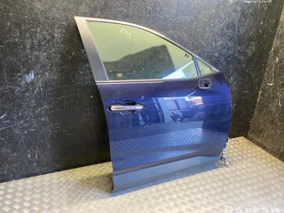 Toyota RAV 4 V 2021 Porte Right Front - Image 1