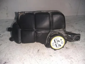 Volvo 6G91-8K218-D2L4A / 6G918K218D2L4A V60 2011 Vase d'expansion du liquide de refroidissement