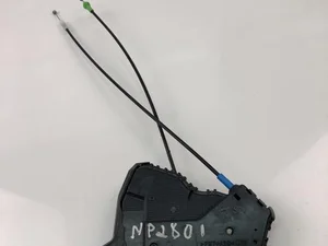 Toyota 011216B AURIS (_E18_) 2016 Serrure de porte Left Front