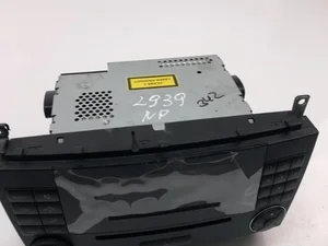 Mercedes-Benz A2038703689 C-CLASS (W203) 2005 Radio / lecteur CD