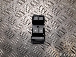 MG 11129171 MG4 Trophy 2024 Botón de elevación de ventanas Right Front