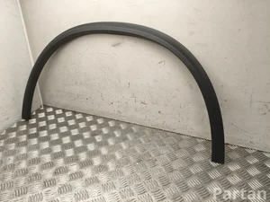 Mercedes-Benz A2538855103 GLC (X253) 2018 Listwa ozdobna/ochronna nadkola z przodu po prawej