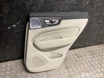Volvo 30747843 XC60 II (246) 2024 panel de puerta - Imagen 1