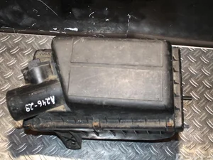 Volvo 9141056 850 (LS) 1995 Boîtier de filtre à air