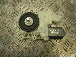 Opel C86120-100 / C86120100 ASTRA K 2019 Moteur de lève-vitre Left Front