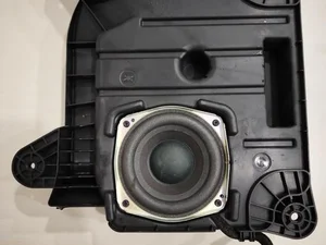 Hyundai 96380-GI300 / 96380GI300 Ioniq 5 NE 2021 Tieftonlautsprecher