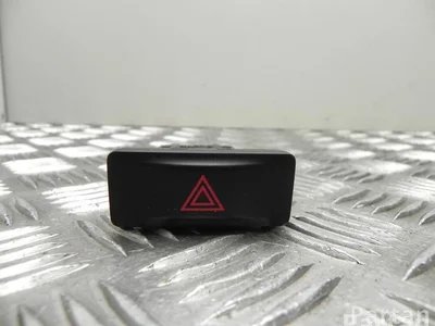 Nissan 06016 X-TRAIL (T31) 2008 Éclairage d'urgence / interrupteur de danger - Image 1