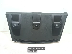 Audi 4J3863401B E-TRON GT sedan (F83, F8P) 2024 Półka bagażnika (boczna)