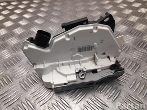 Volkswagen 7L1 837 016 F / 7L1837016F TRANSPORTER VI Box (SGA, SGH) 2023 Serrure de porte Right Front