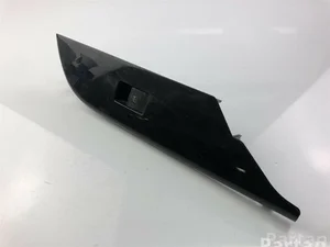 Toyota 74231-0K790 / 742310K790 HILUX VI Pickup (_N1_) 2006 Switch for electric windows