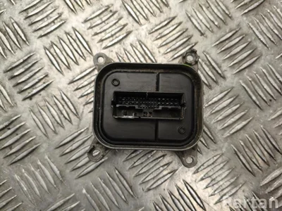 Tesla 1532925-02-E / 153292502E Model Y 2025 Light Module ECU - Image 1