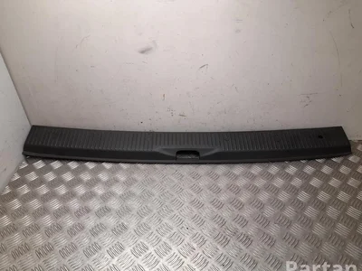 Volkswagen 7E0 863 485 C / 7E0863485C TRANSPORTER VI Bus (SGB, SGG, SGJ) 2017 Couvercle pour porte-cadenas - Image 1