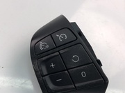 VOLVO 31334457 V40 Hatchback 2017 Multifunction button set for steering wheel