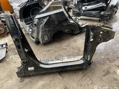 Nissan Ariya 2024 Quart de corps Right Front - Image 1